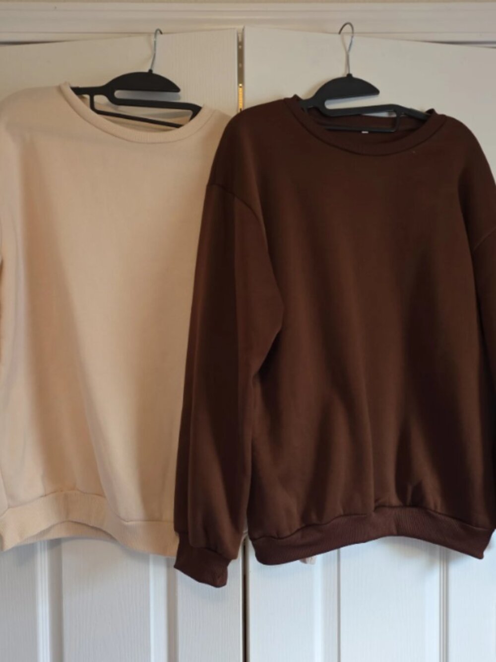 Shein Women's Crewneck Sweatshirt Lot of 2 – Size Large
